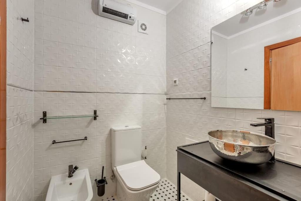 Spacious 3-Bedroom Condo In Lisboa Eksteriør bilde